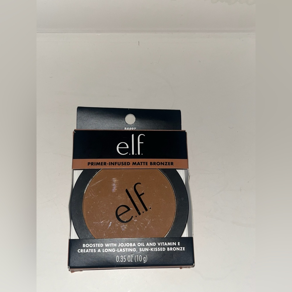 ELF Primer-Infused Matte Bronzer - Brown